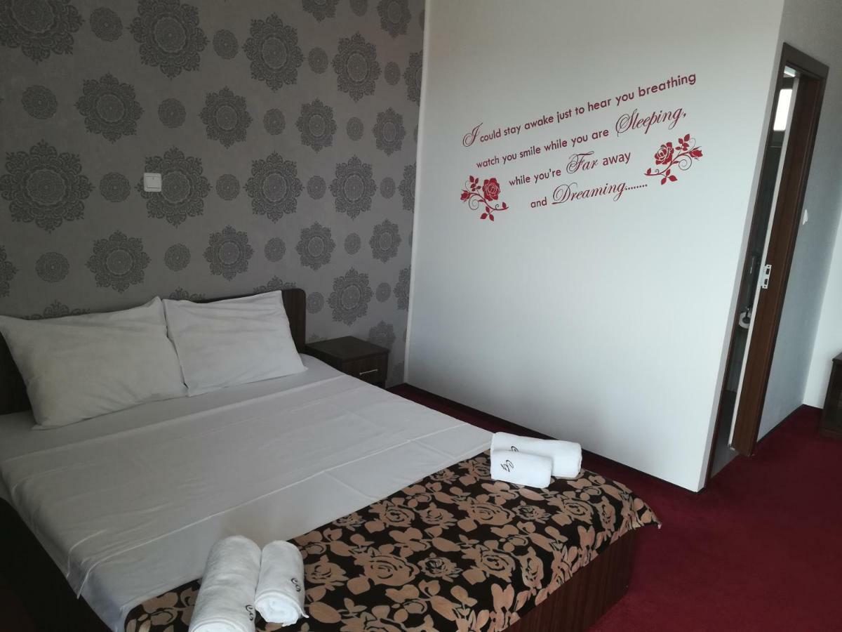 Hotel Casa Gogu à Năvodari Extérieur photo